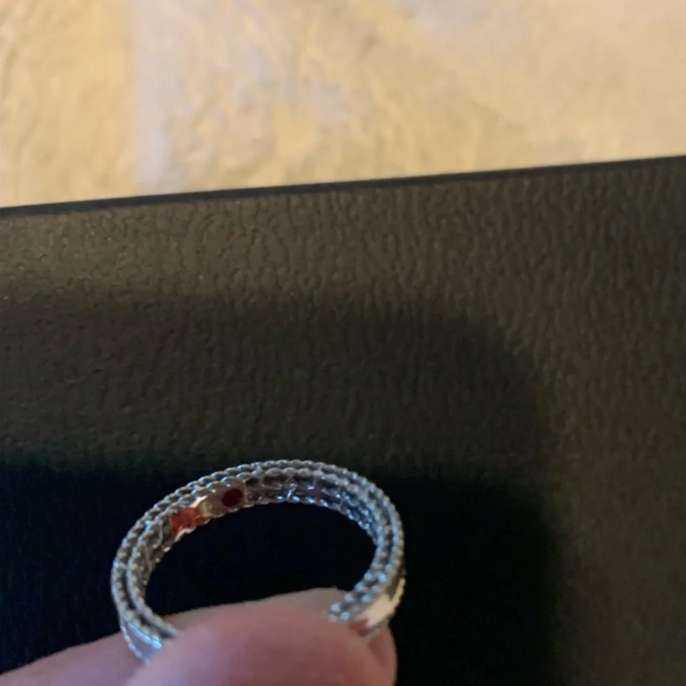 Roberto Coin 18k white  gold band - Picture 3 of 4